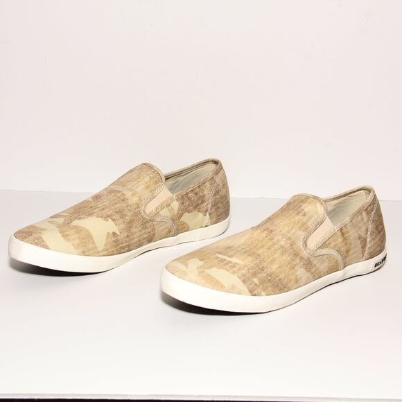 Seavees Women's Baja Canvas Slip on Sneaker Size 10 - Picture 2 of 6